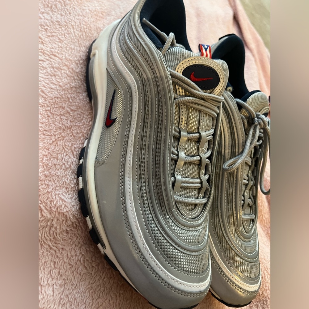 Nike Air men’s sneakers size 11.5